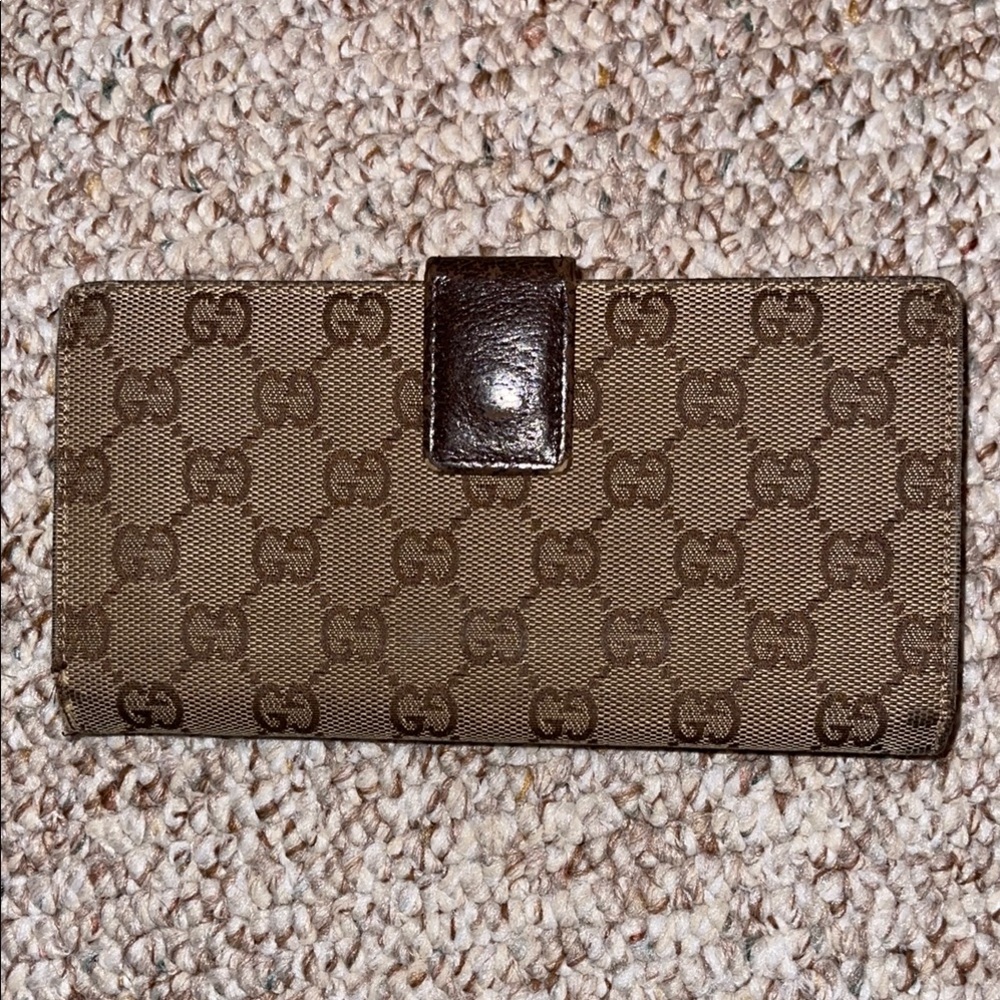 Gucci Eclipse Brown Monogram Wallet - Picture 3 of 16